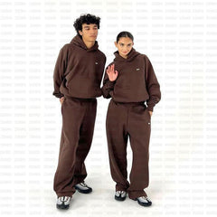 سترة فضفاضة مطرزة بحروف ماركة عصرية عصرية Y2K ملابس الشارع الهيب هوب للرجال والنساء كنزات غير رسمية