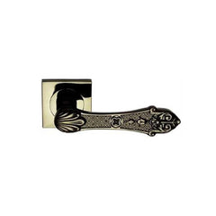 Shah Lever Handle On Rosette Fume